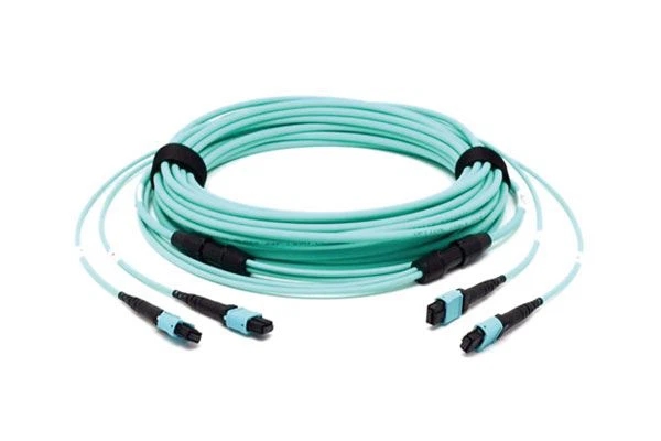32F OM4 (OM3) MMF MPO-MPO магистрален кабел